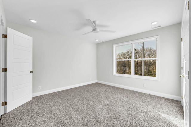 217 Robert St, Clarksville, TN 37040