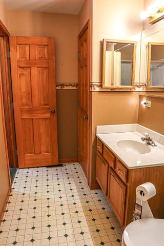 904 Harvest Trail B, Yorkville, IL 60560