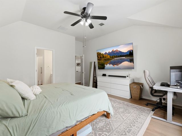 523 Walnut Heights BLVD, New Braunfels, TX 78130