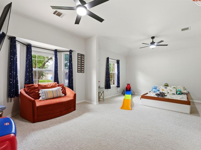 523 Walnut Heights BLVD, New Braunfels, TX 78130