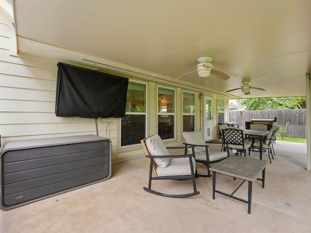 523 Walnut Heights BLVD, New Braunfels, TX 78130