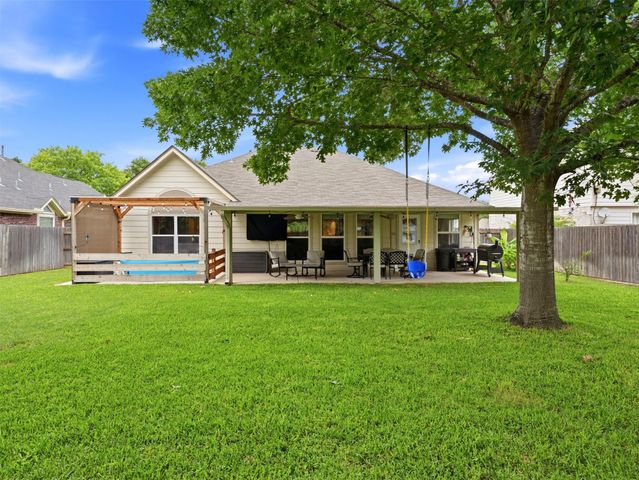 523 Walnut Heights BLVD, New Braunfels, TX 78130