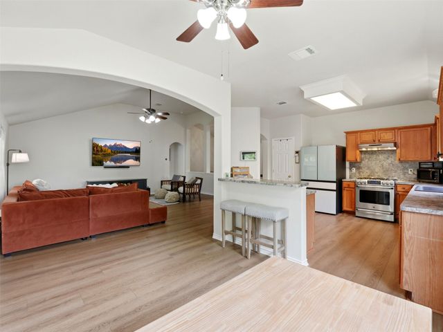 523 Walnut Heights BLVD, New Braunfels, TX 78130