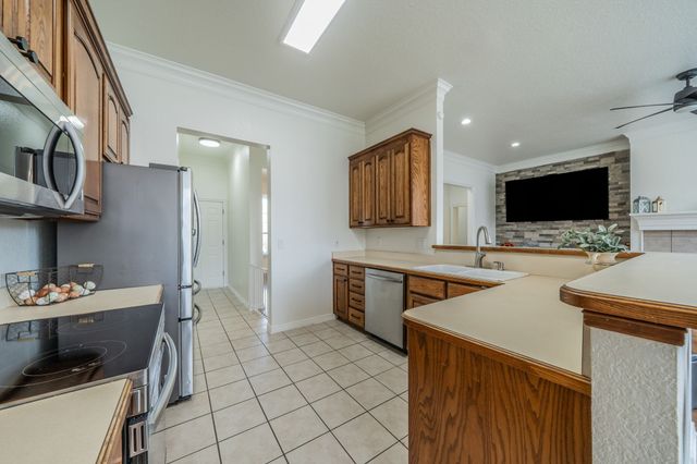 2114 Sagewood Drive, Weatherford, TX 76087
