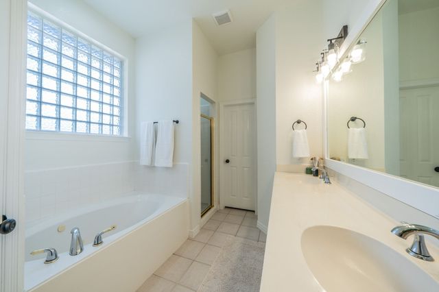 2114 Sagewood Drive, Weatherford, TX 76087