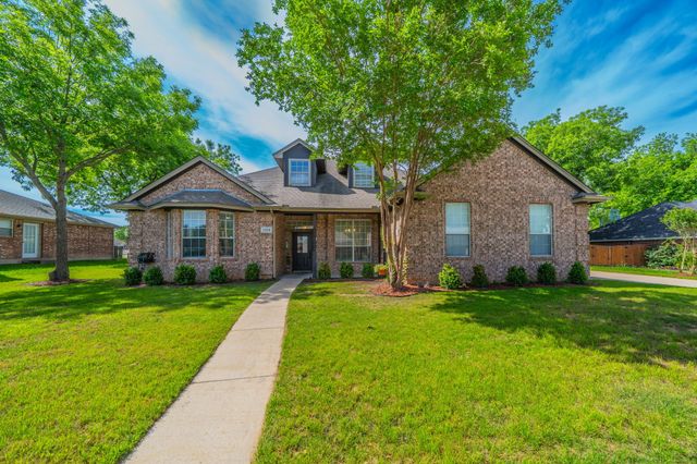 2114 Sagewood Drive, Weatherford, TX 76087