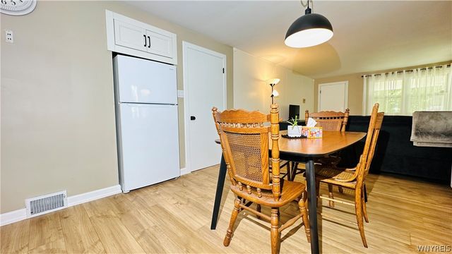 3402 Walnut Avenue, Niagara Falls, NY 14301