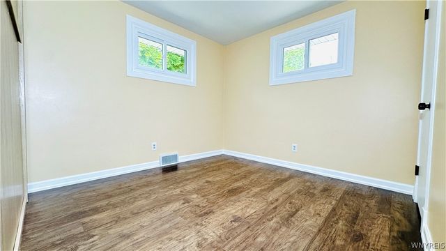 3402 Walnut Avenue, Niagara Falls, NY 14301