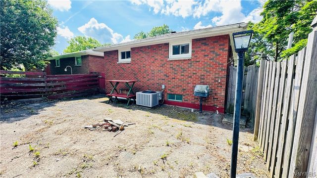 3402 Walnut Avenue, Niagara Falls, NY 14301