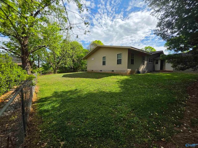 788 Old Gurley Road, Huntsville, AL 35811