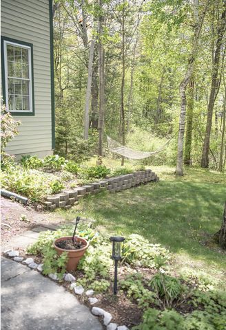 64 Stonegate Lane, Shelburne, VT 05482