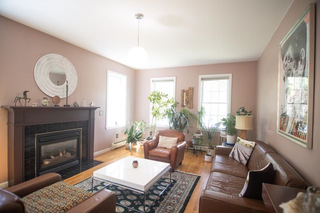 64 Stonegate Lane, Shelburne, VT 05482