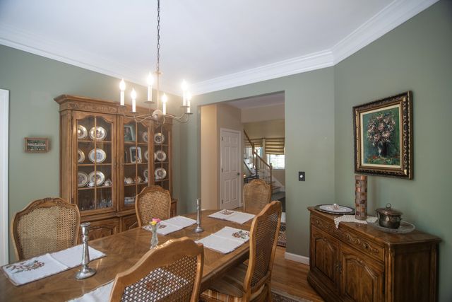 64 Stonegate Lane, Shelburne, VT 05482