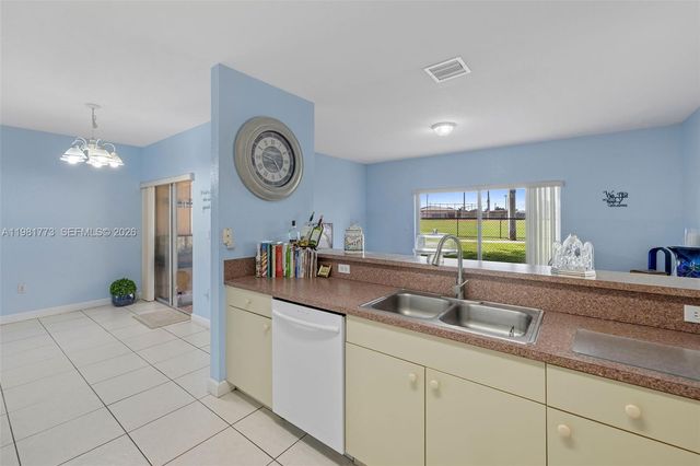 8560 SW 214th Way, Cutler Bay, FL 33189