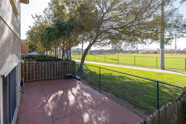 8560 SW 214th Way, Cutler Bay, FL 33189