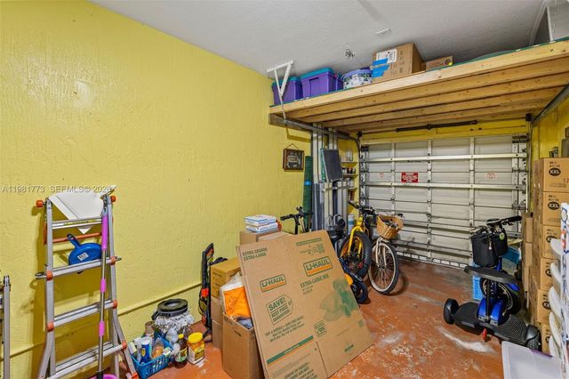 8560 SW 214th Way, Cutler Bay, FL 33189