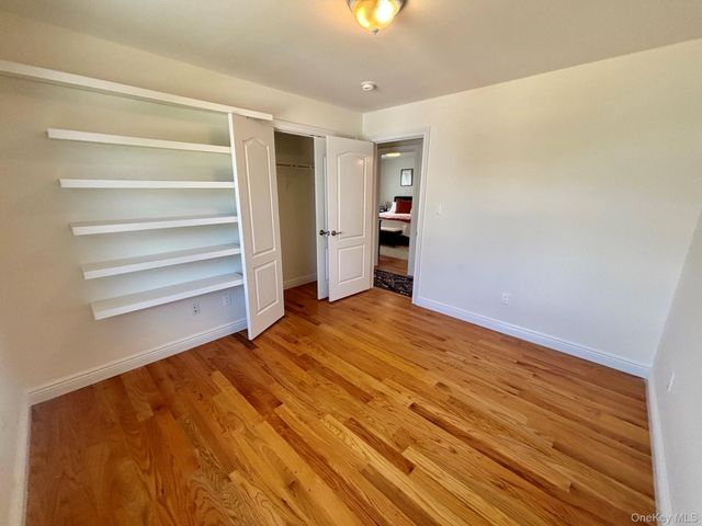 189 Jefferson Avenue 2, Mineola, NY 11501