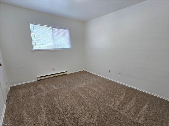 2006 Niagara Street D, Greensboro, NC 27405