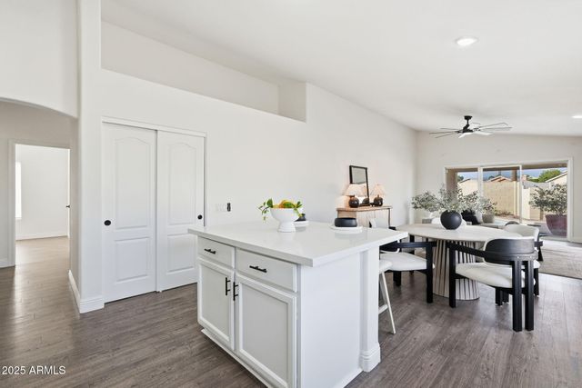 4540 E DRY CREEK Road, Phoenix, AZ 85044