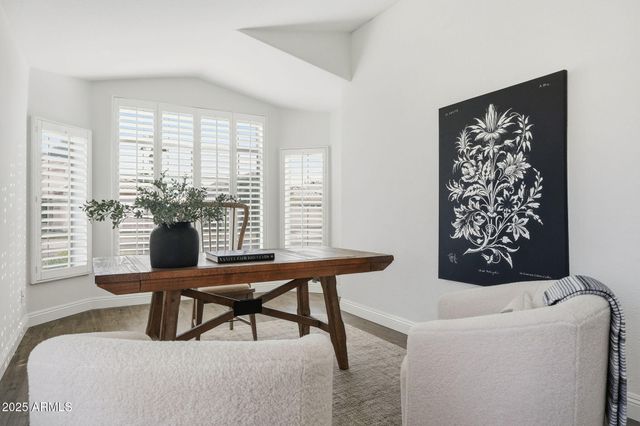 4540 E DRY CREEK Road, Phoenix, AZ 85044