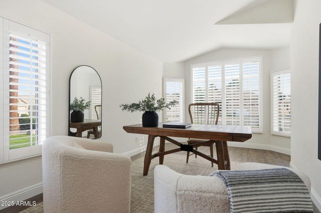 4540 E DRY CREEK Road, Phoenix, AZ 85044