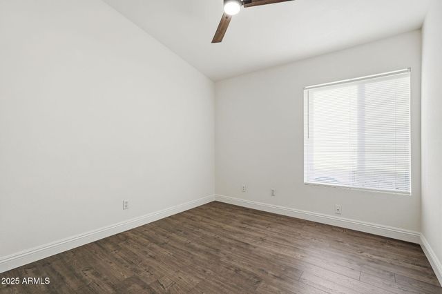 4540 E DRY CREEK Road, Phoenix, AZ 85044