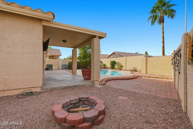 4540 E DRY CREEK Road, Phoenix, AZ 85044
