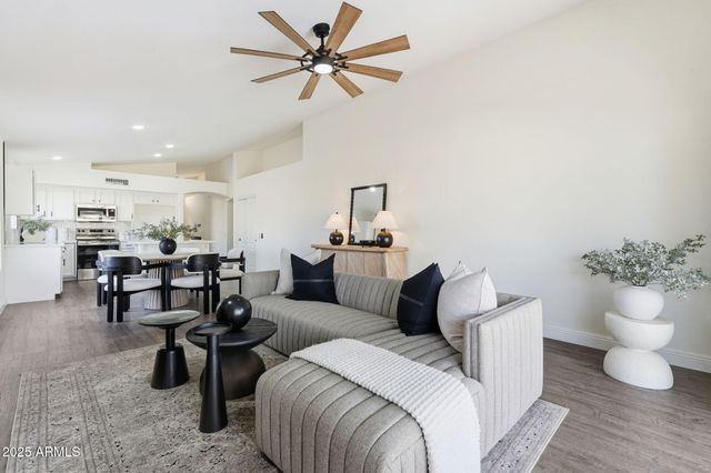 4540 E DRY CREEK Road, Phoenix, AZ 85044