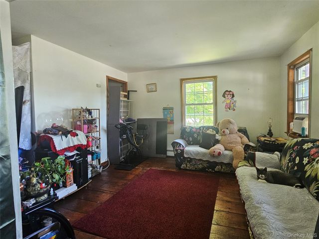 70 Main Street, Chester, NY 10918