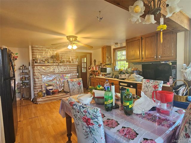 70 Main Street, Chester, NY 10918