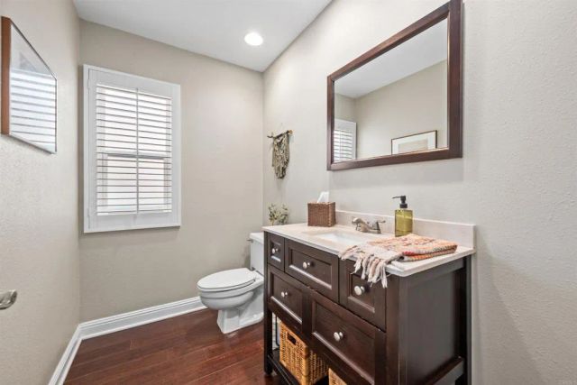 1615 Corte Verano, Oceanside, CA 92056