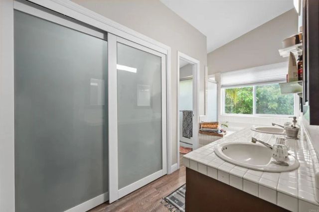 1615 Corte Verano, Oceanside, CA 92056