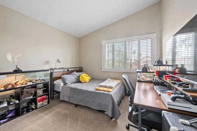 1615 Corte Verano, Oceanside, CA 92056