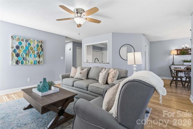 717 Peregrine Court, Gastonia, NC 28056