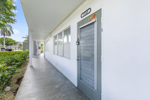 1145 Cambridge G, Deerfield Beach, FL 33442