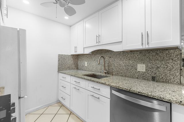 1145 Cambridge G, Deerfield Beach, FL 33442