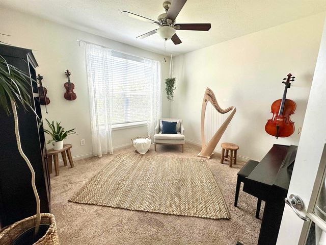8752 Windpointe Pass, Zionsville, IN 46077