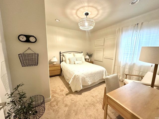 8752 Windpointe Pass, Zionsville, IN 46077