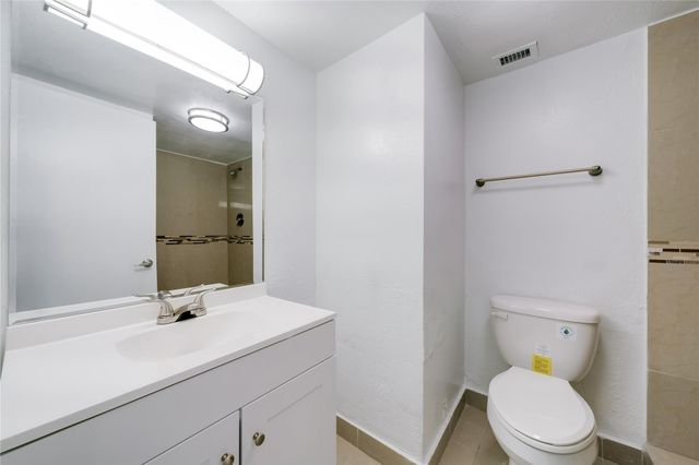 9001 SW 77th Avenue C803, Miami, FL 33156