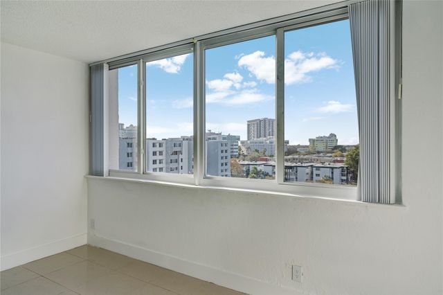 9001 SW 77th Avenue C803, Miami, FL 33156