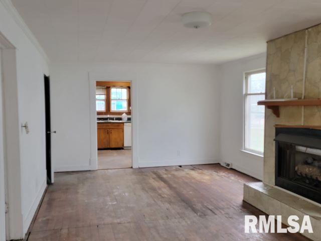 617 N 14TH Street, Herrin, IL 62948