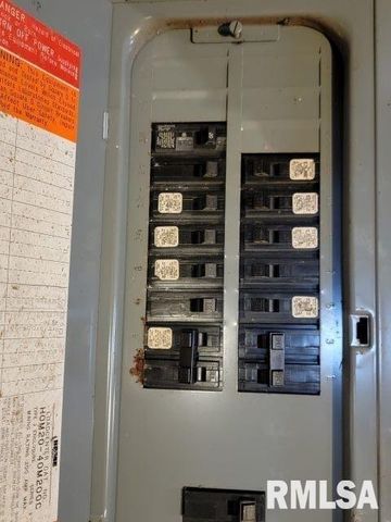 617 N 14TH Street, Herrin, IL 62948