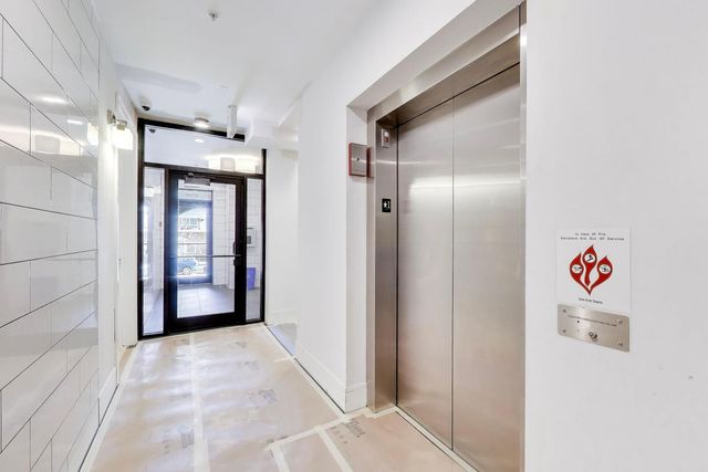 5748 N Hermitage Avenue 407, Chicago, IL 60660