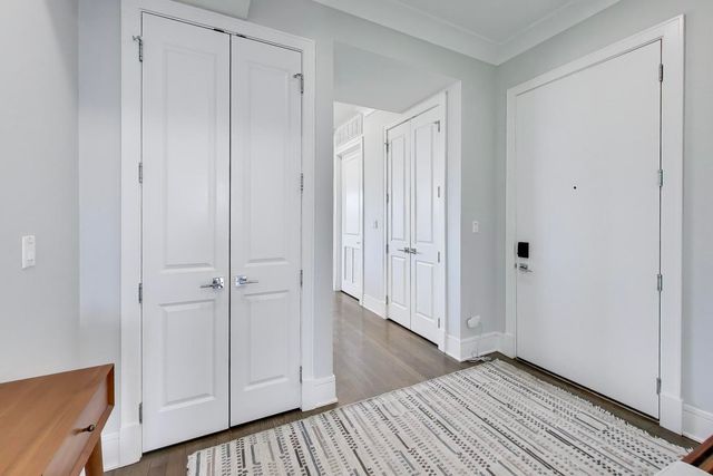 5748 N Hermitage Avenue 407, Chicago, IL 60660