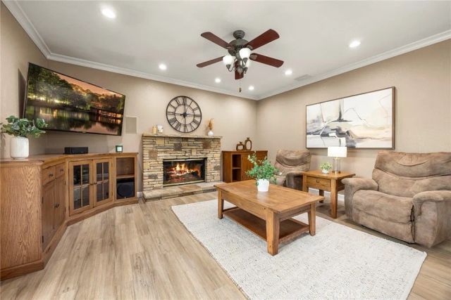 415 W Acacia, Brea, CA 92821