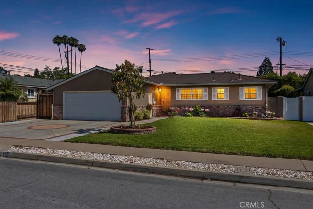 415 W Acacia, Brea, CA 92821