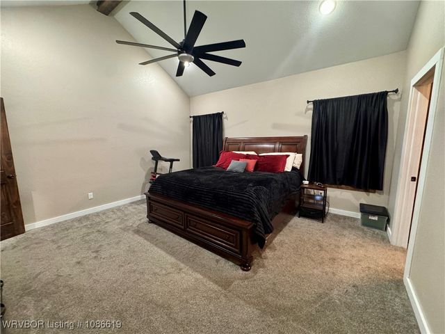 1101 S Railroad Street, Poteau, OK 74953