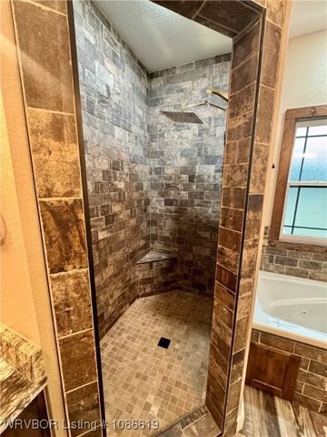 1101 S Railroad Street, Poteau, OK 74953