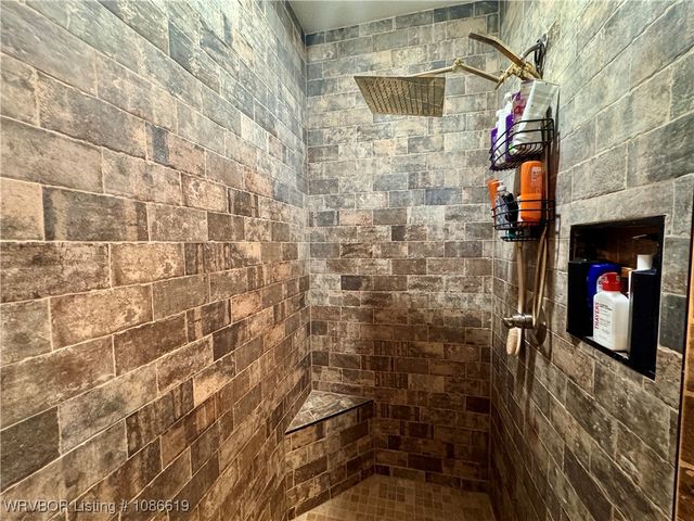 1101 S Railroad Street, Poteau, OK 74953