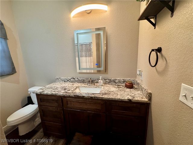 1101 S Railroad Street, Poteau, OK 74953